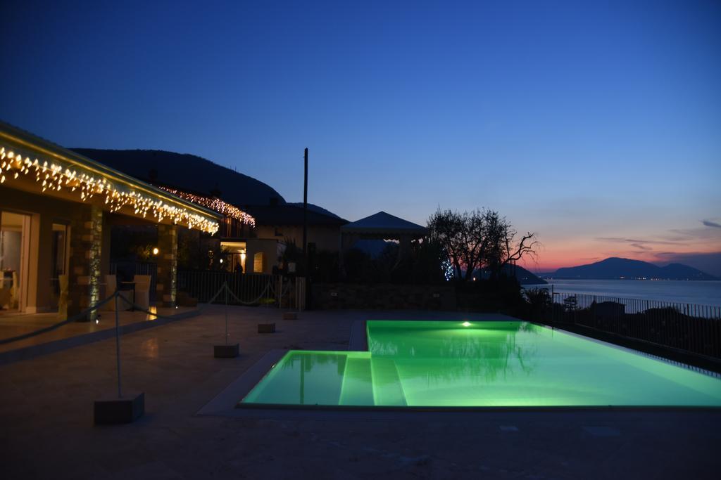 Agriturismo Le Fontane Sale Marasino Exterior photo